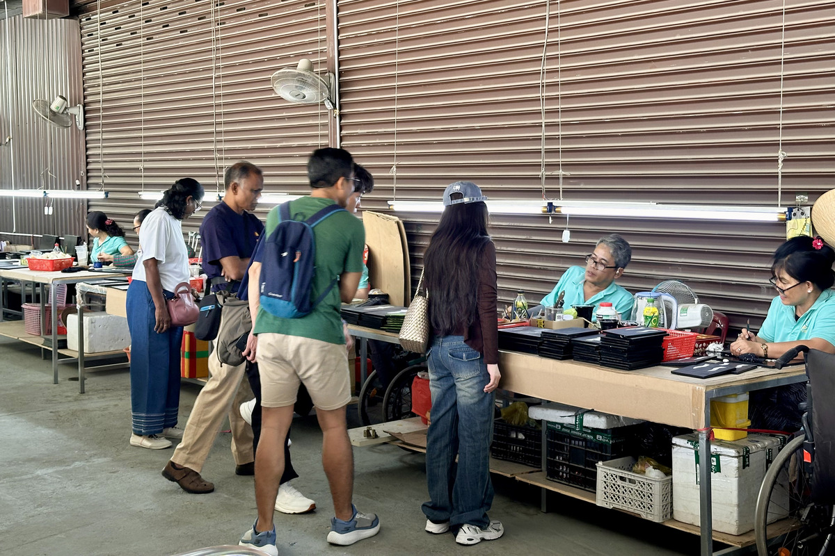 Travelers enjoying a relaxed day tour from Ho Chi Minh City
