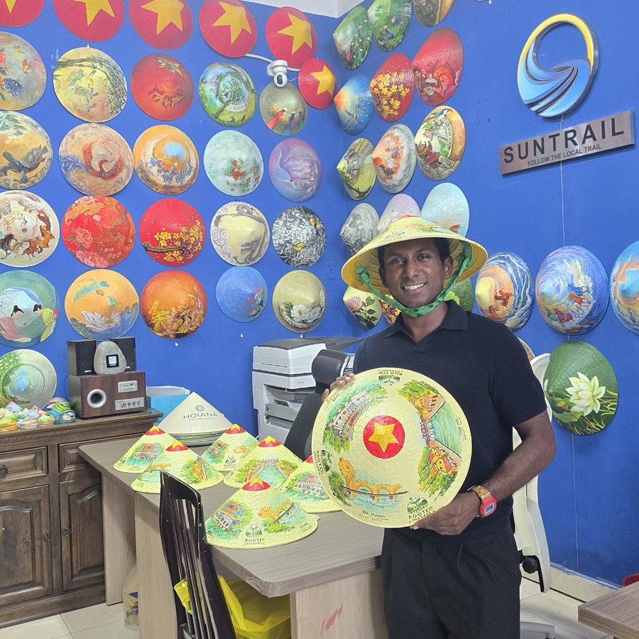 Where to buy and paint a Vietnamese conical hat in Saigon
